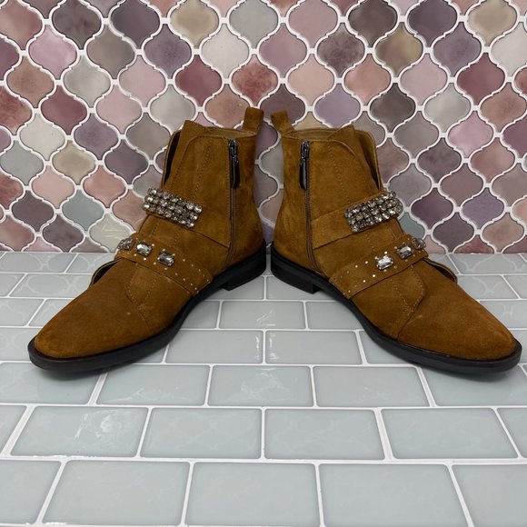 Stradivarius Brown Ankle Boots with Silver Accents - Picture 4 of 7